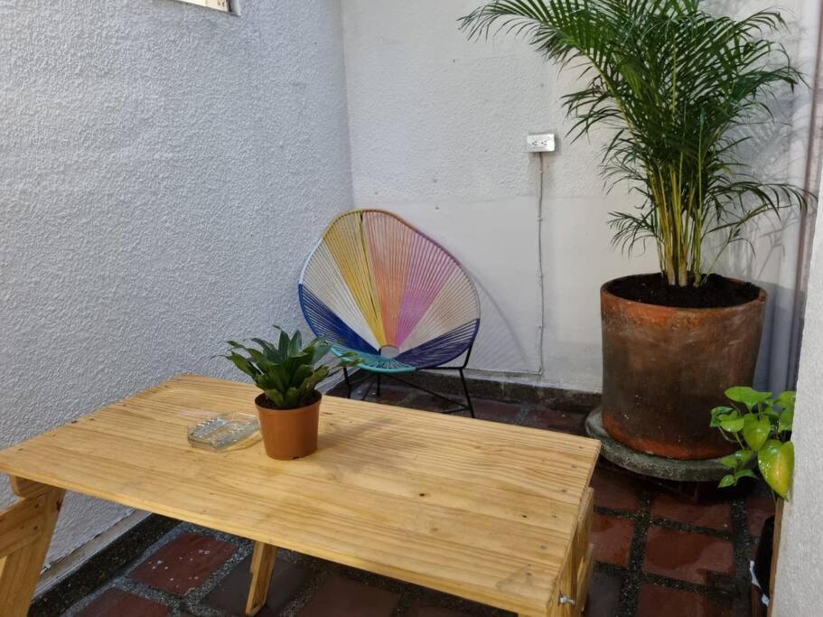 Apartament El Jardin De Manila Medellín Zewnętrze zdjęcie